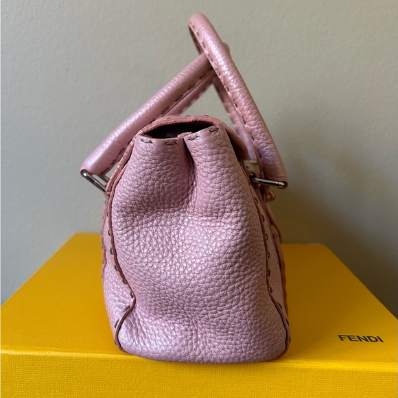 Fendi - Picture 3 of 8